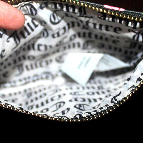 Juicy Couture Black with Pink Roses Cosmetic Case - Picture 5 of 5